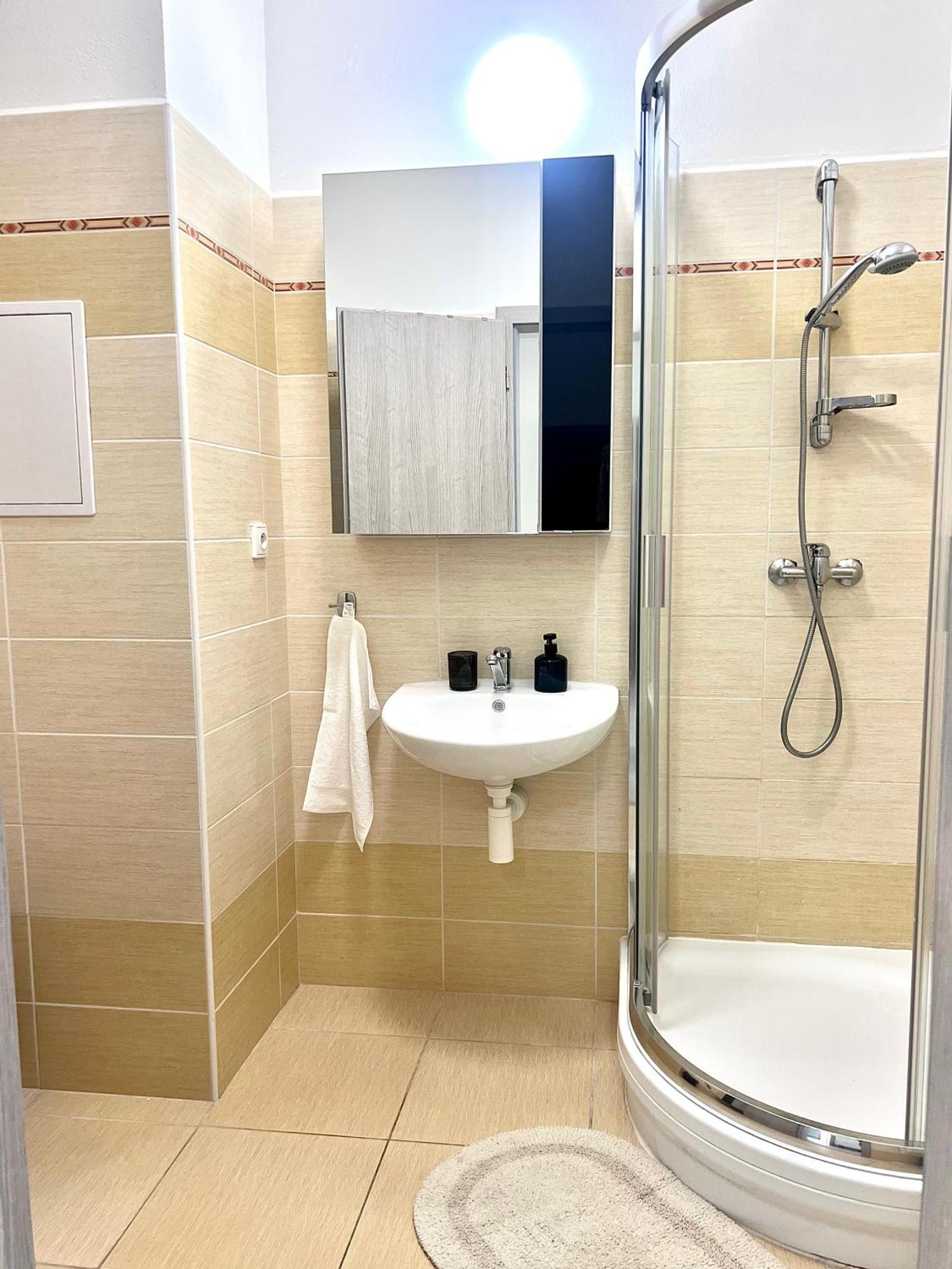 Český Krumlov Apartman Lakeside מראה חיצוני תמונה